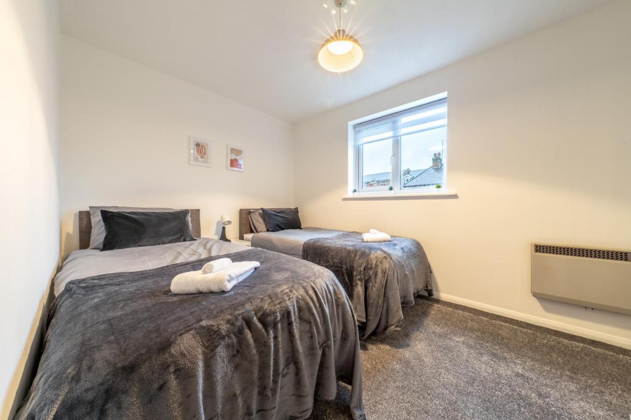 Luxury 2 Bed Apartment Stansted Airport Bishops Stortford Bishop's Stortford Esterno foto