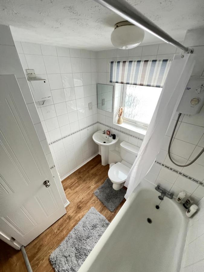 Luxury 2 Bed Apartment Stansted Airport Bishops Stortford Bishop's Stortford Esterno foto